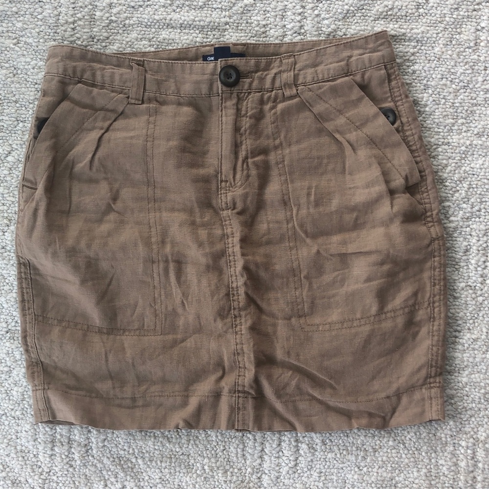 SOLD Gap 100% Linen Skirt